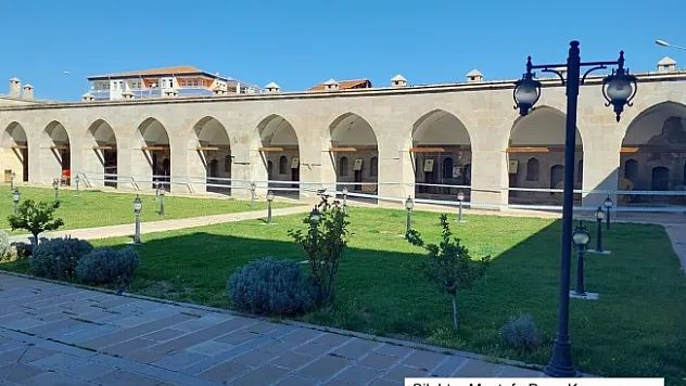 Ölmeztoprak: Asrın afetinin izlerini hep birlikte sileceğiz