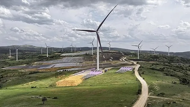 '2030'da Küresel Elektrik Depolamada 1500 GW Hedefi: Dönüşümün Eşiğinde Bir Sektör'