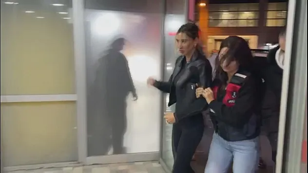 ABD Dönüşü Sonrası Gözaltına Alınan Şeyma Subaşı Adliyeye Sevk Edildi