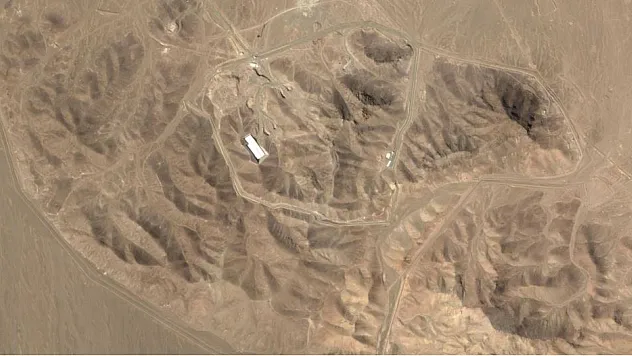 ABD, İran'daki nükleer tesisleri vurdu