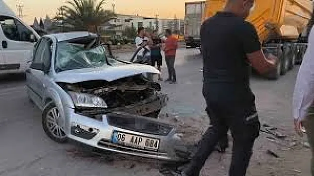 Adana'da Feci Trafik Kazası: İki İnfaz Koruma Memuru Hayatını Kaybetti
