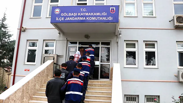 Adıyaman ve Malatya'da Uyuşturucu Operasyonu: 10 Şüpheli Gözaltında!