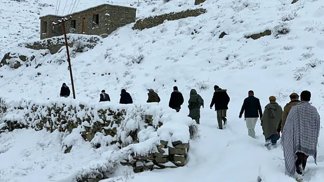 Afganistan'da İklim Krizi! Şiddetli Yağış ve Kar 61 Can Aldı