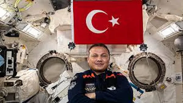 Alper Gezeravcı Müjdeyi Burdur'dan Verdi!  Türkiye Uzay Limanı Kuruyor