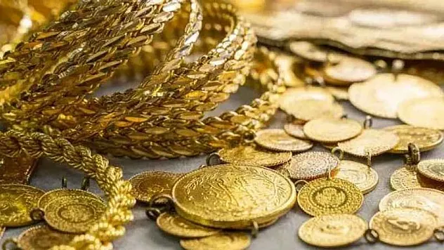Altın Fiyatlarında Fırtına: Tarihi Zirvenin Ardından Sert Düşüş Yaşandı