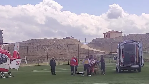 Ambulans helikopter Malatya'da 2 hasta için havalandı
