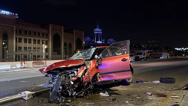 Ankara'da Dehşet Anları: Kontrolden Çıkan Otomobil Köprüden Uçtu