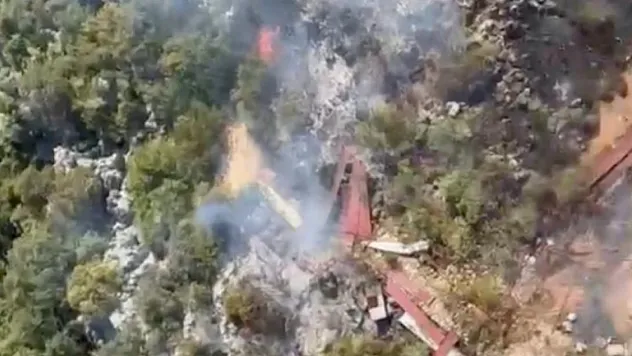Antalya'da Yangın Korkuttu! Havadan Ve Karadan Yoğun Müdahale