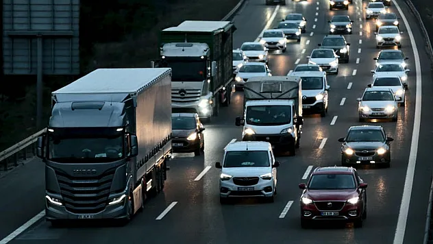 Araçlarda Takip ve Kamera Sistemi Zorunluluğu Başladı: İşte Yeni Düzenlemenin Tüm Detayları