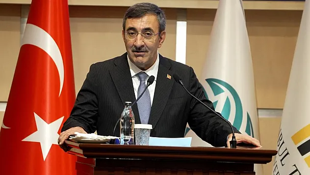 Ateş Çemberinde Ekonomi Resti! Cevdet Yılmaz Yeni Hedefleri Açıkladı