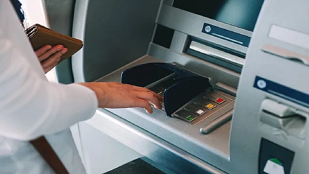 ATM'ye giden boş geliyor! Kısıtlama dönemi başladı..