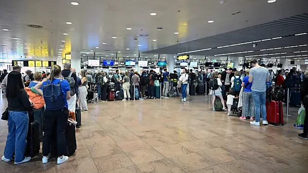 Avrupa Havalimanlarında Siber Saldırı Krizi: Uçuşlarda Büyük Aksaklık