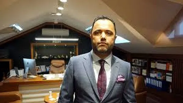 Avukat Rezan Epözdemir Hakkında Gözaltı Kararı