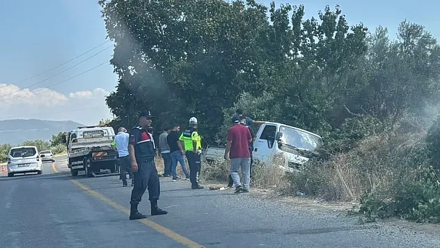 Aydın Bozdoğan'da Trafik Kazası: Direksiyon Başında Kalp Krizi Geçiren Sürücü Hayatını Kaybetti