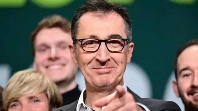 Baden Württemberg Eyalet Seçimlerinde Yeşiller Partisi Büyük Bir Zafer Elde Ederek Sandıktan Birinci Çıktı