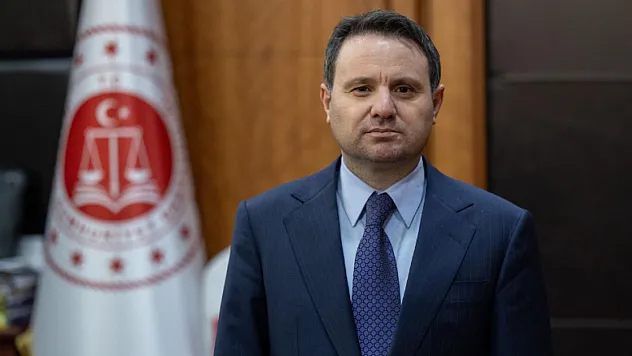 Bakan Gürlek'ten Bağış Güveni Mesajı! Dernek Soruşturmaları İçin Dikkat Çeken Açıklama