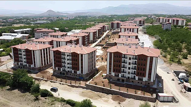 Bakan Kurum açıkladı: Malatya'da kaç konut, iş yeri teslim edilecek?