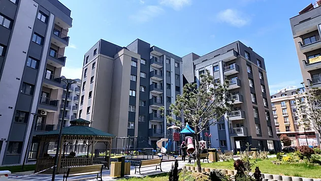 Bakan Kurum, Tuzla'daki Kentsel Dönüşüm Projesinin Görüntülerini Paylaştı