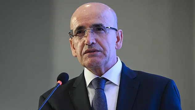 Bakan Şimşek'ten Ekonomide Üç Kritik Mesaj