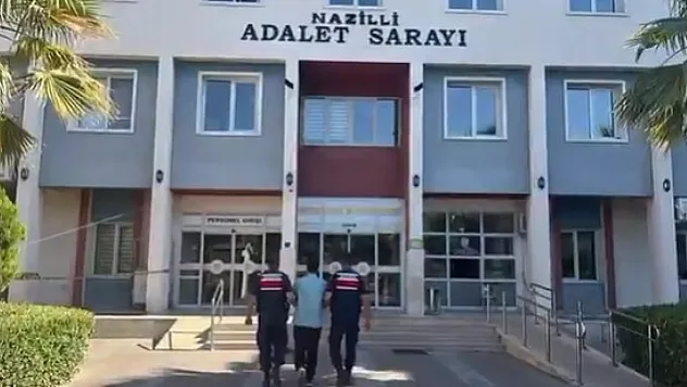 Bakan Yerlikaya: 'FETÖ'ye yönelik düzenlenen operasyonlarımızda 77 şüpheliyi yakaladık'