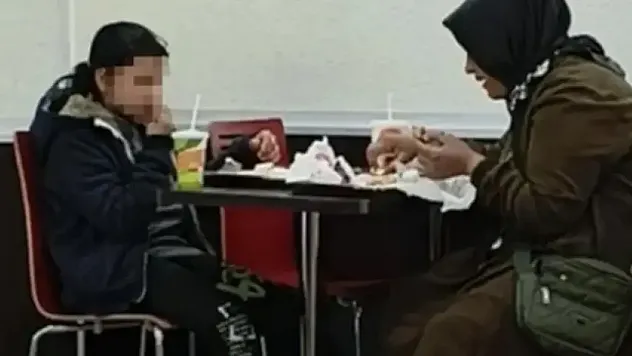 Bakanlık Kapılarına Dayandı! Hamburger Devine Anne ve Çocuk Skandalı Sonrası Ağır Ceza