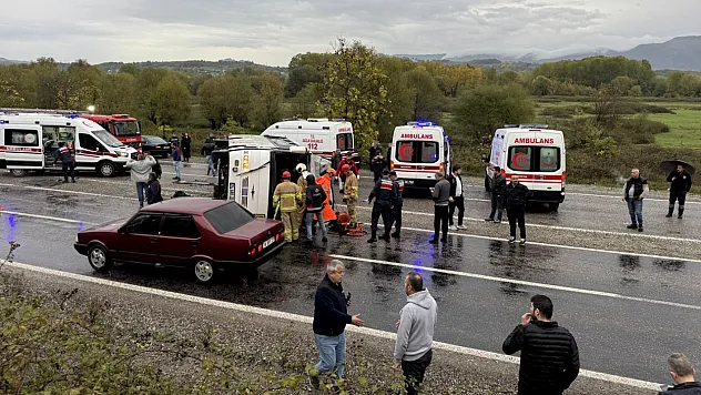Bartın'da Servis Kazası: Fatma Demircan Hayatını Kaybetti