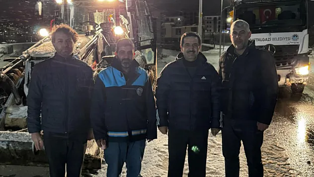 Başkan Taşkın'dan Gece Yarısı Ekiplere Ziyaret!