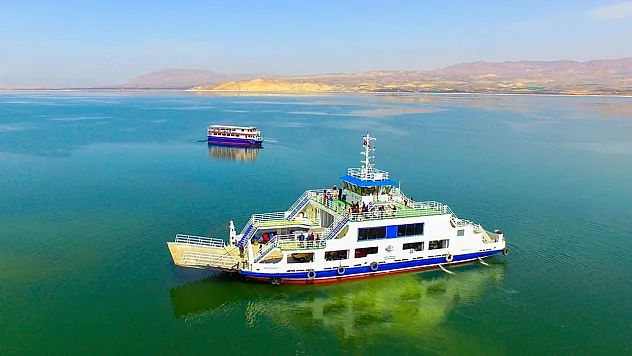Battalgazi-Baskil Hattında Mayıs Mesaisi! Feribot Saatleri Güncellendi