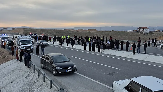 Battalgazi'de Trafik Faciası: Yolun Karşısına Geçerken Canından Oldu