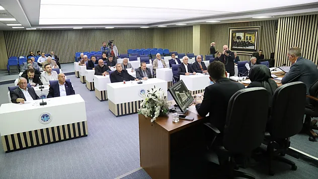 Battalgazi Meclisinde 9 Madde Görüşüldü! Gözler 2027 Bütçesinde