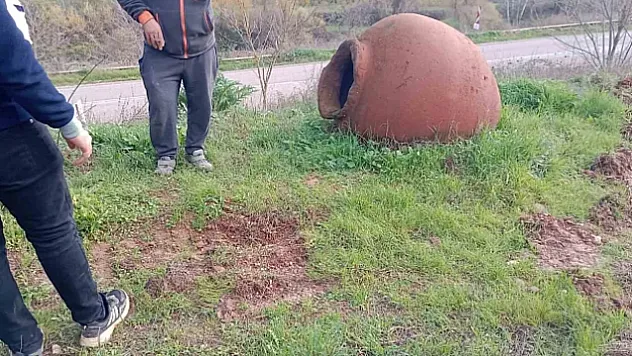 Bilecik'te 1800 Yıllık Dev Küpler Gün Yüzünde!