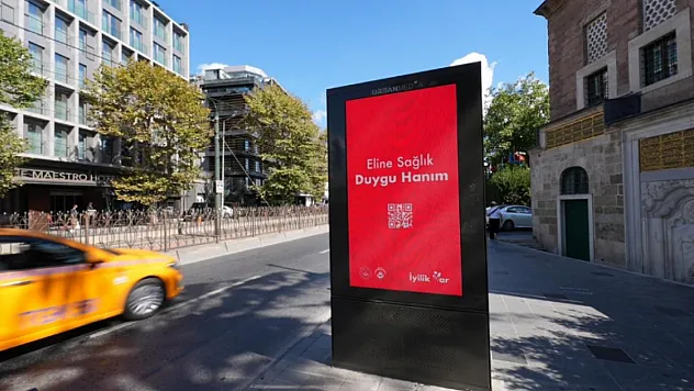Billboardlardaki Gizemli İfadelerin Arkasından Bakın Ne Çıktı!
