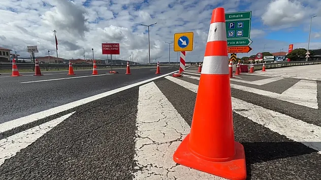 Bolu Dağı Tüneli İstanbul Yönü 31 Ekim'e Kadar Her Gün 5 Saat Trafiğe Kapatılacak