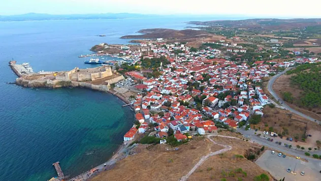 Bozcaada'da Yaz Sezonu Trafiğine Yeni Düzenleme!