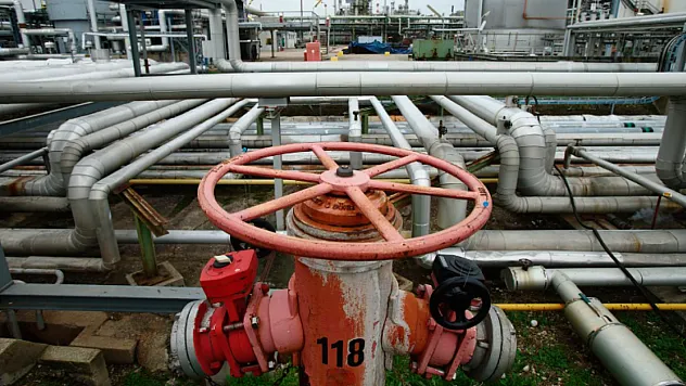 Brent Petrol 80 Doları Aştı, Avrupa Gaz Fiyatları Fırladı!
