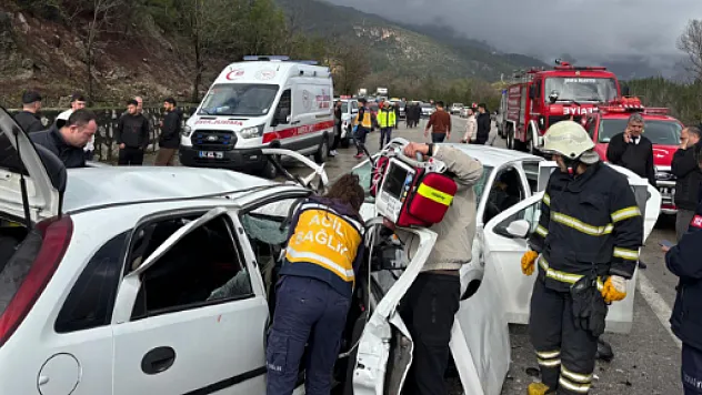 Burdur'da Kaza: 7 Ölü, 5 Yaralı!