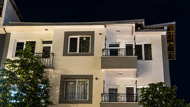 Çatıdan Gelen Gürültü Apartmanı Ayağa Kaldırdı! Malatya'da Deprem Paniği Yaşandı