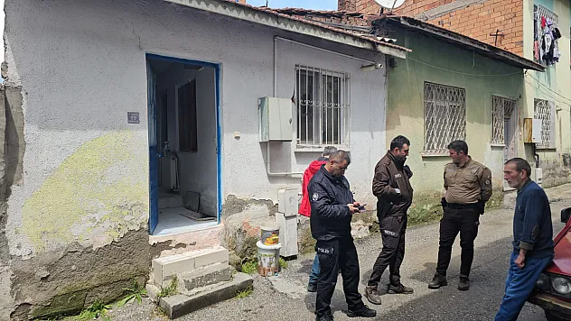 Çorum'da Gece Yarısı Silah Sesleri! Müstakil Eve Pompalı Tüfekle Saldırı