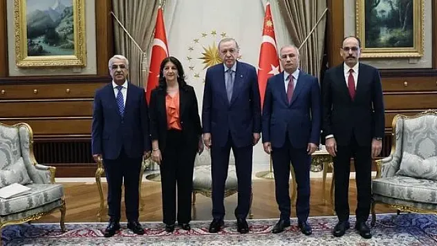 Cumhurbaşkanı Erdoğan, DEM Parti Heyetini 28 Ekim'de Cumhurbaşkanlığı Külliyesi'nde Kabul Edecek