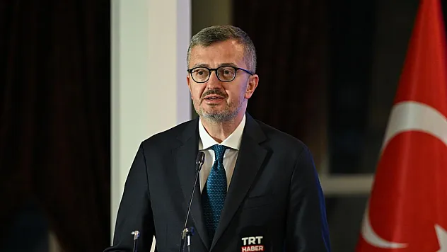 Cumhurbaşkanlığı İletişim Başkanı Duran'dan Türk Kara Kuvvetlerine Tebrik Mesajı