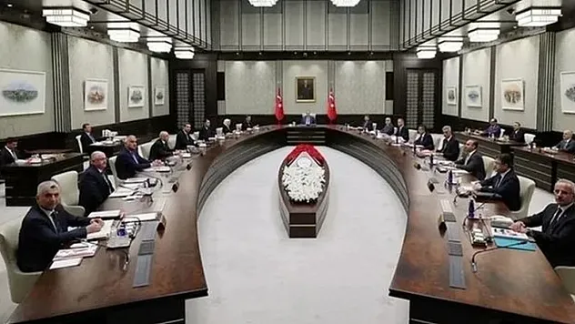 Cumhurbaşkanlığı Kabinesi Kritik Gündem Maddeleriyle Beştepe'de Toplanıyor