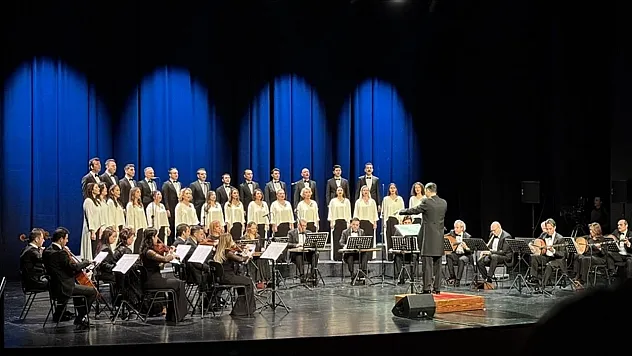 Cumhurbaşkanlığı Klasik Türk Müziği Korosu Yeni Yılın İlk Konserini Atatürk Kültür Merkezinde Gerçekleştirdi