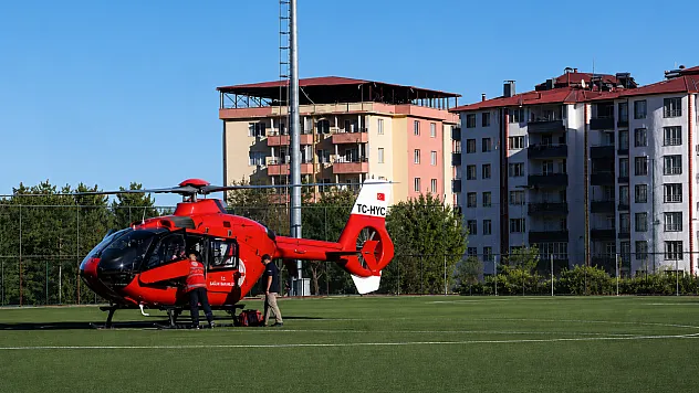 Darende'de Fenalaşan Yaşlı Hasta Hastaneye Kaldırıldı