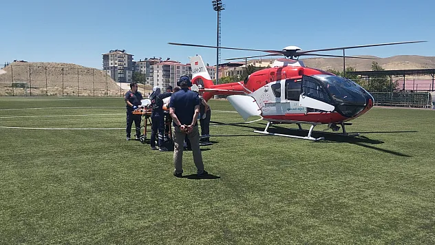 Darende'de İş Kazası! Kopan Parmak İçin Dakikalarla Yarışıldı