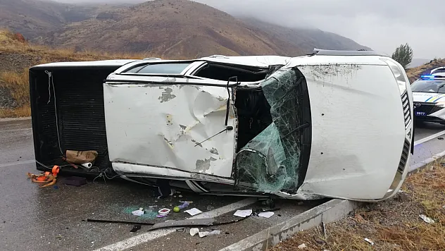 Darende'de Kontrolden Çıkan Araç Savruldu