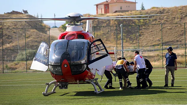 Darende'de Rahatsızlanan Genç Hasta Ambulans Helikopterle Malatya'ya Nakledildi!