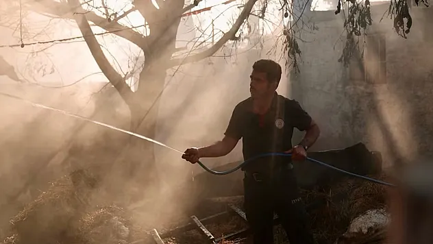 Darende Yangınında Yaralı Sayısı Arttı: 19 Kişi Hastaneye Kaldırıldı