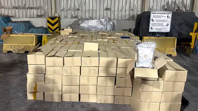 Derince Limanı'nda Büyük Uyuşturucu Operasyonu