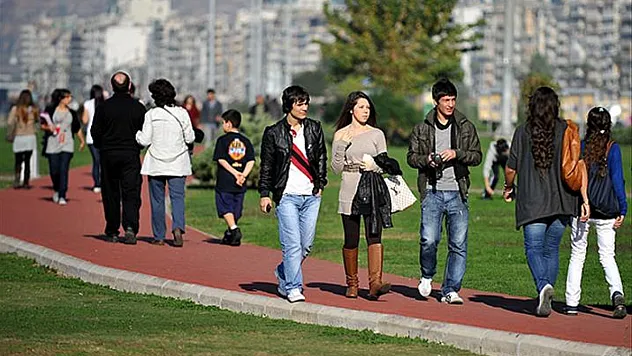 Dışarıdan Gelen Pişman mı? Malatya İçin Enkaz Çıkışı ve Gençlerin Yanıtı