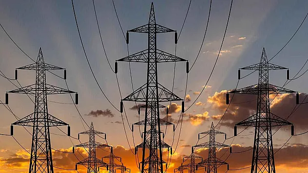 Diyarbakır'da Elektrik Tüketimi Rekor Seviyeye Ulaştı! Artışın Nedeni Tarım ve Sıcak Hava